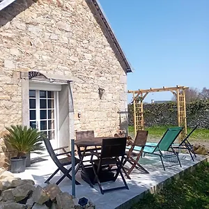 3 Etoiles A 25 Mn De La Cote De Granit Rose Bégard